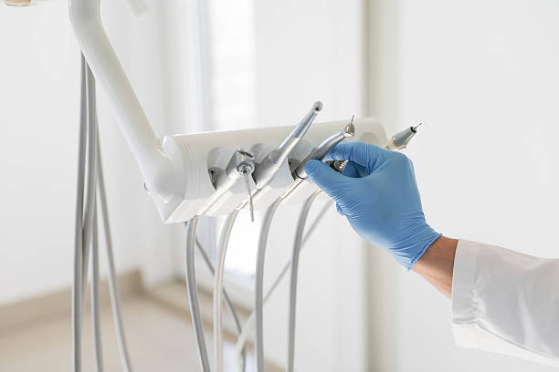 24/7 Emergency Wisdom Tooth Removal experts in Roscoe, IL